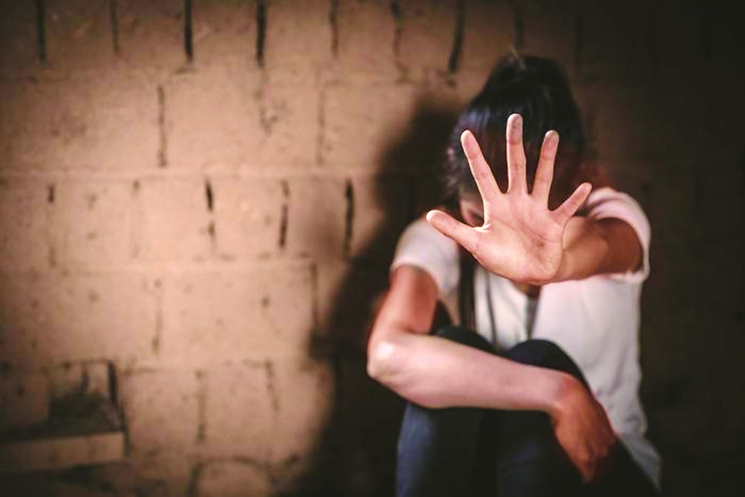 नाबालिग से बलात्कार के आरोपी को 10 वर्ष का कठोर कारावास