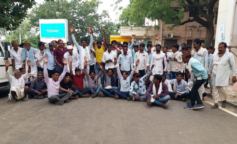 करौली जिले में डांग क्षेत्र की इस ग्राम पंचायत मुख्यालय पर समस्याओं का अंबार