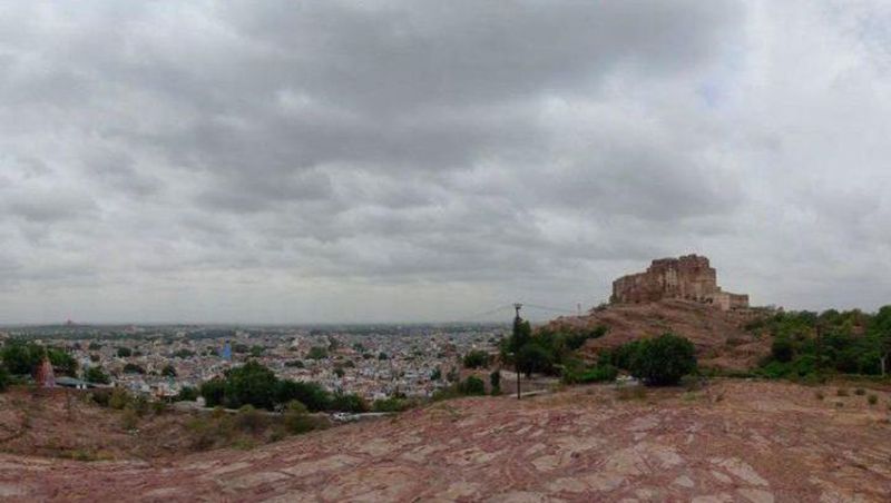 रात को रिमझिम बारिश, अब 2 दिन बारिश के आसार कम