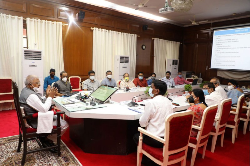 ग्रामीण क्षेत्रों का दौरा करेंगे राज्यपाल, अफसर भी करें क्षेत्र का भ्रमण