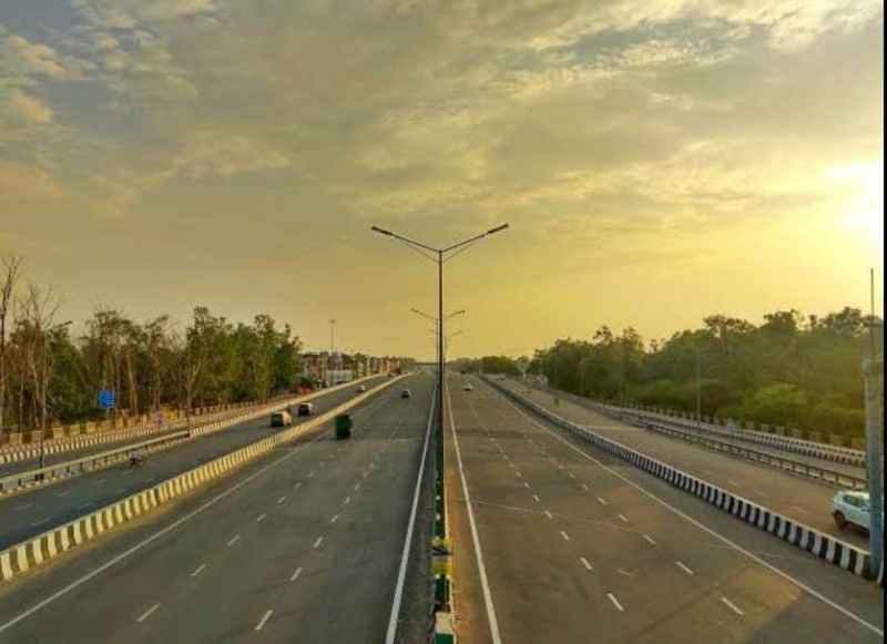 meerut_express_way.jpg