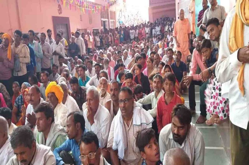 गुरु पूर्णिमा पर गुरु दरबार में भक्तों का सैलाब