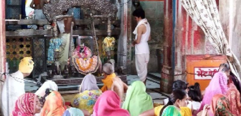 केशव स्तुति के साथ शुरू हुआ सावन महोत्सव