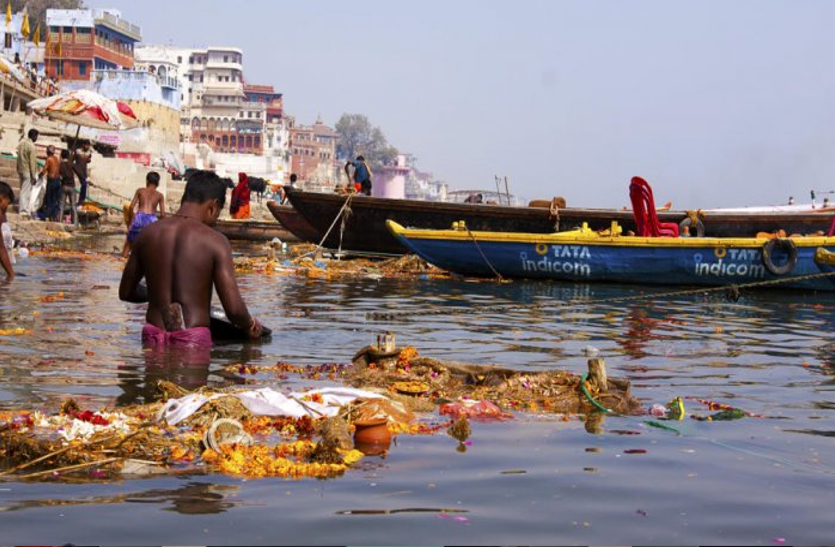 गंगा नदी के हर सैम्पल में मिले हैं प्लास्टिक के 5 एमएम से छोटे टुकड़े