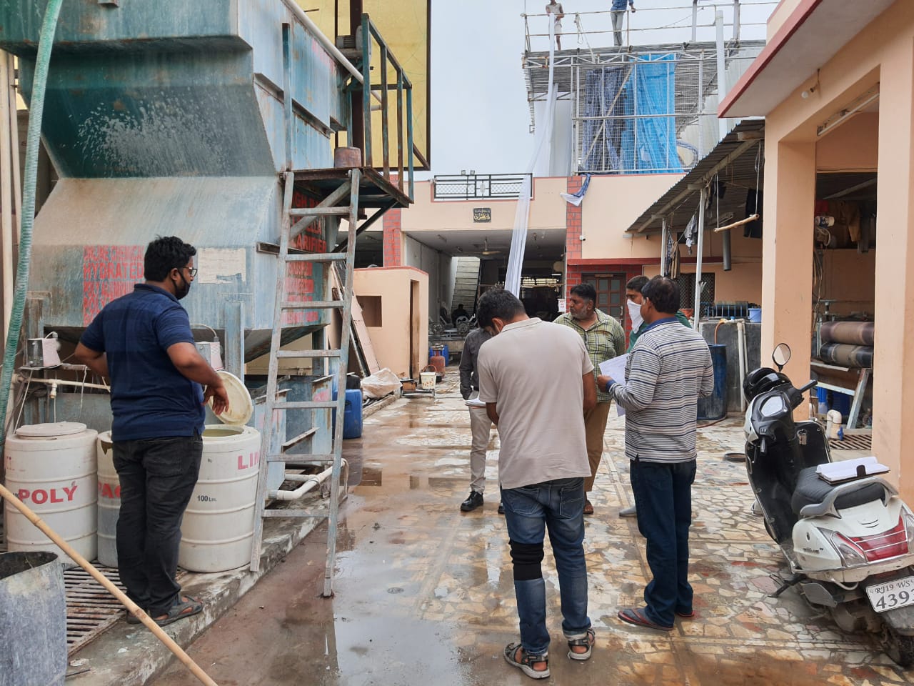 रीको नालों में छोड़ रहे केमिकलयुक्त पानी, 4 इकाइयों को नोटिस