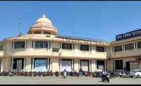 उदयपुर नगर निगम में अधिकारियों पर फूटा बम, एक साथ 5 पर गाज, छीन ली गाड़ी