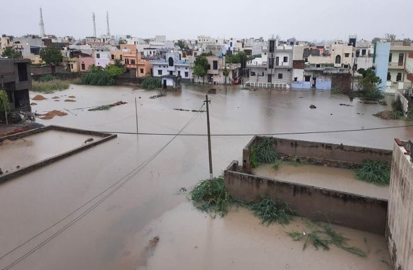Eight and a half inches of rain in Hurda and eight inches in Gulabpura