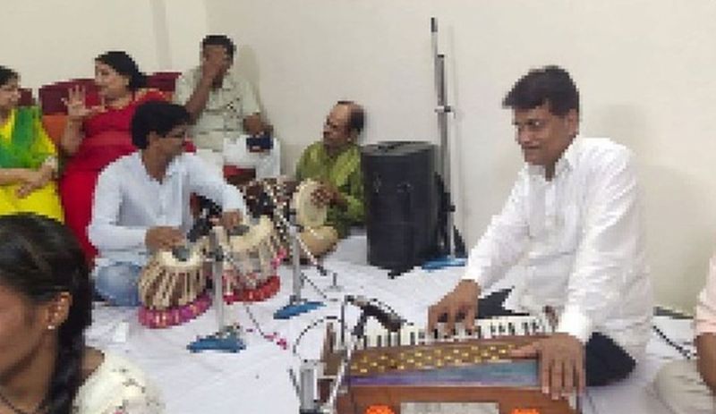 ‘सुहानी रात ढल चुकी, ना जाने तुम कब आओगे...’