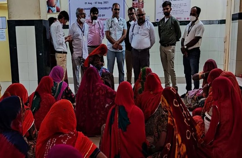 मां का पहला दूध नवजात के लिए बीमारियों के खिलाफ सुरक्षा कवच