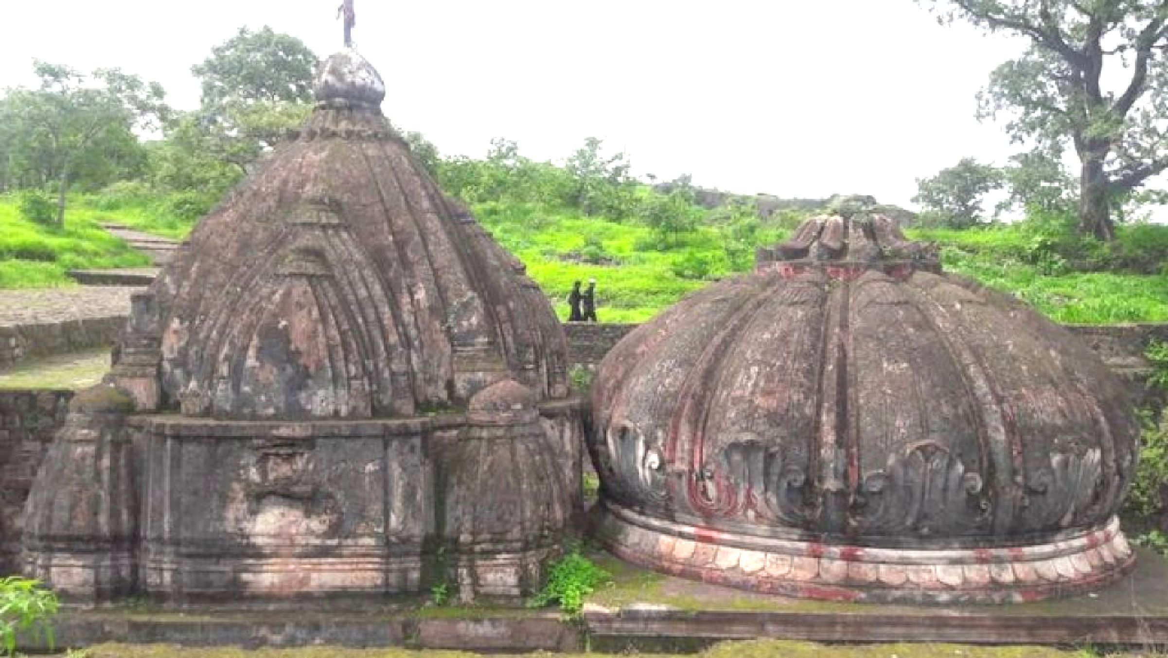 The story of this Shiva temple is from the Mahabharata period