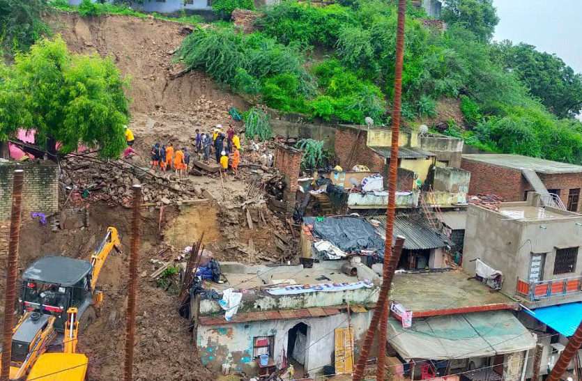 seven dead Wall Collapse in bundi