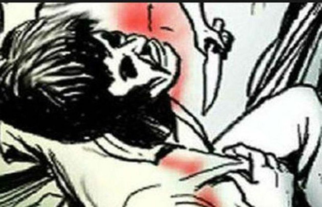 रेगिंग को लेकर मारपीट और चाकूबाजी