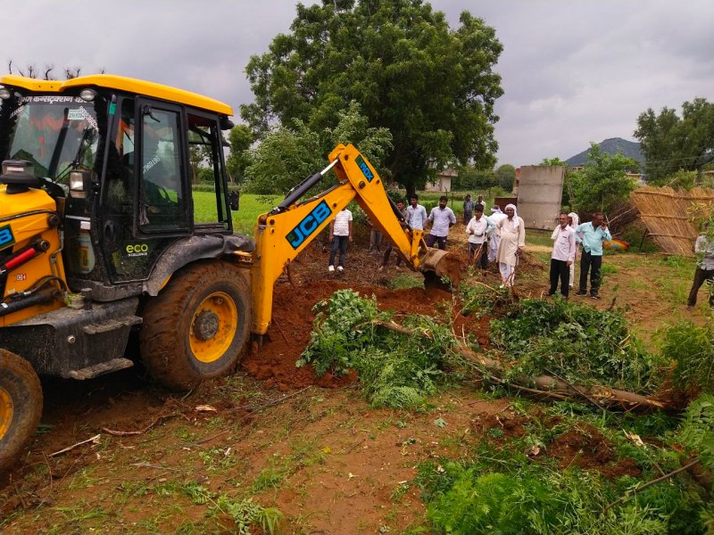 ढाई सौ लोगों की आबादी को वर्षों बाद मिला रास्ता, छायी खुशी