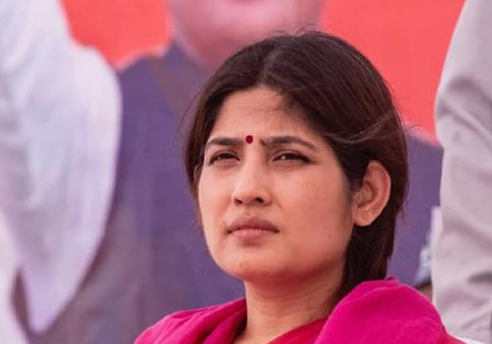 दिनों बाद मंच से गरजीं अखिलेश यादव की पत्नी डिंपल, कहा- ठोकने वाली सरकार को  अब ठोकने का समय आ गया | Akhilesh Yadav wife Dimple Yadav big attack on BJP  government |
