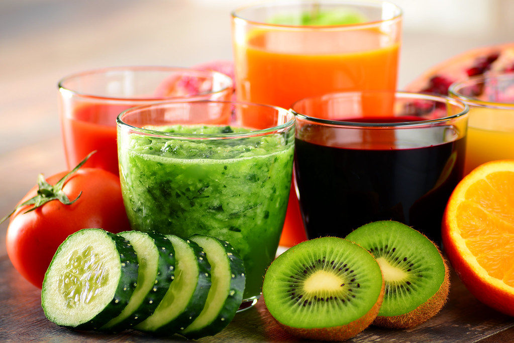 Juice Cleanse Effects on Body: जानिए जूस पीने से शरीर पर क्या असर होता है