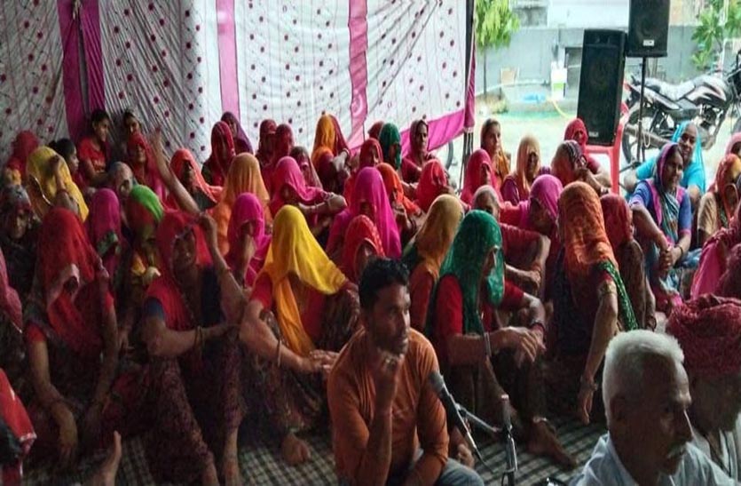 श्रद्धालु हो गए भाव विभोर