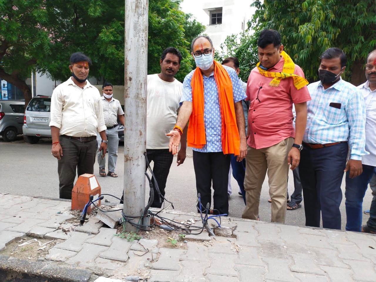 लाहोटी ने सुनी जन समस्याएं, लोगों ने करा दिया मौका मुआयना