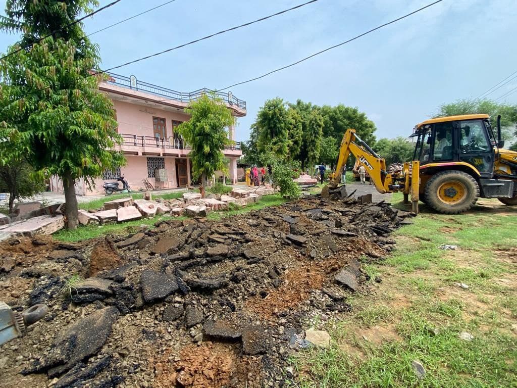 14 करोड़ रुपए की 35 बीघा जमीन को कराया मुक्त, हो रही थी खेती