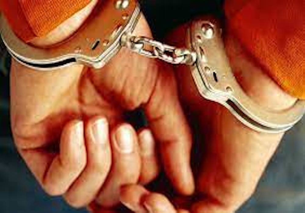 Vigilance team arrested Panchayati Raj auditor red handed taking bribe