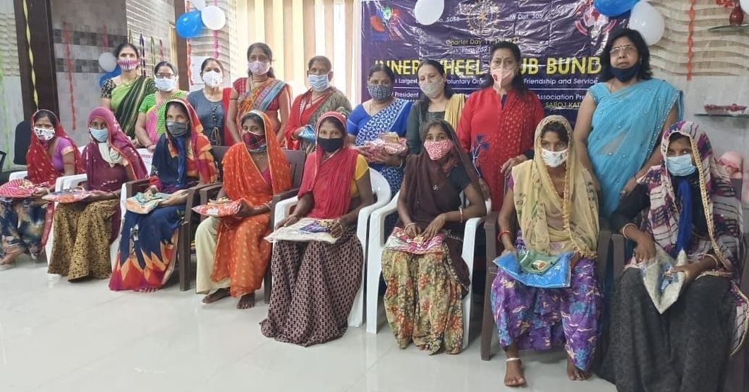 मां के दूध का बताया महत्व, विजेताओं को किया पुरस्कृत