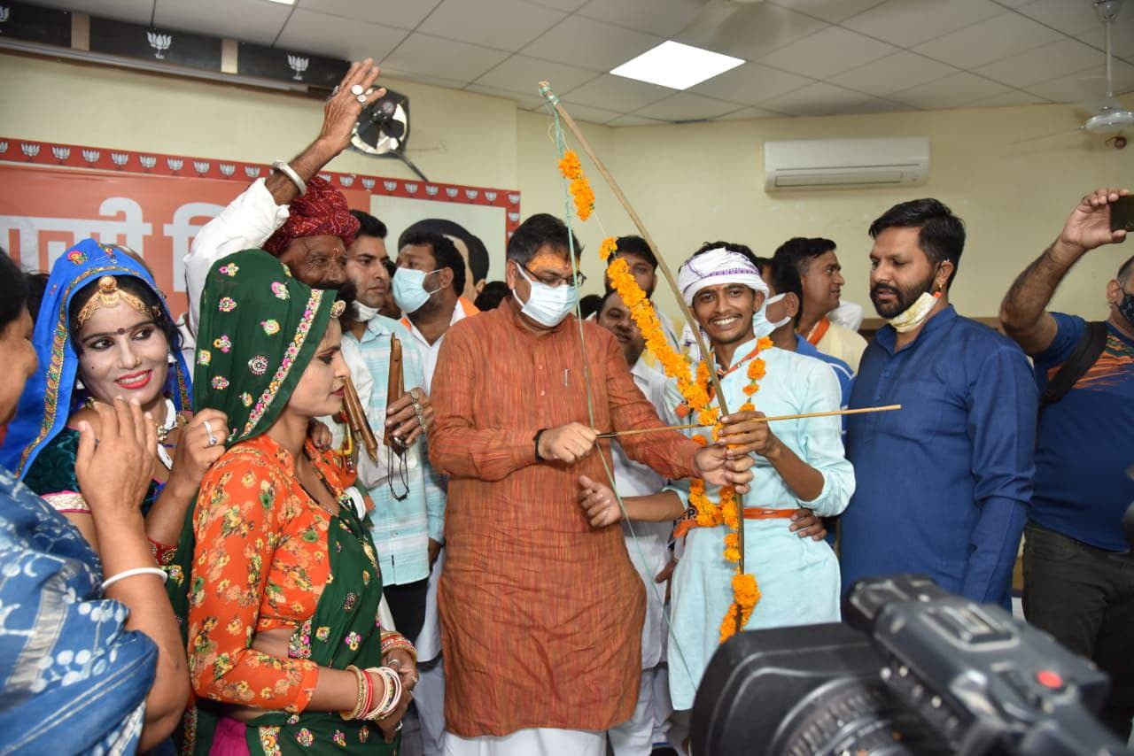 मीणा समाज को साधने में जुटी भाजपा, मीन भगवान की महाआरती कर दिया संदेश