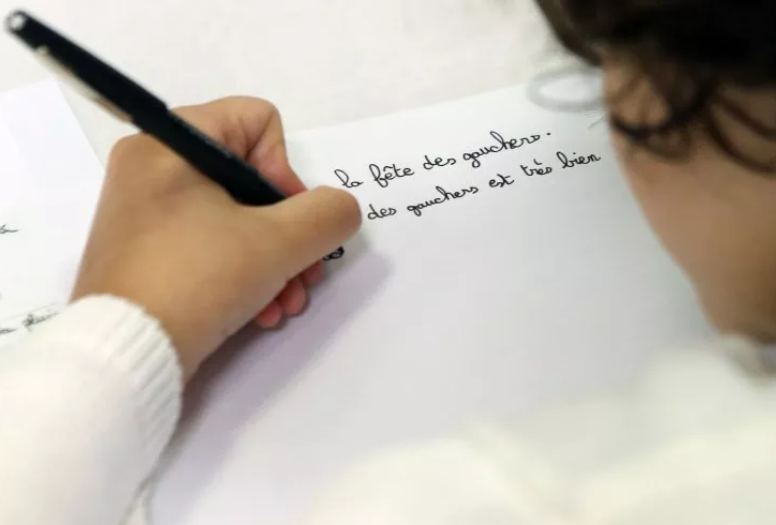 International Left Handers Day 2021