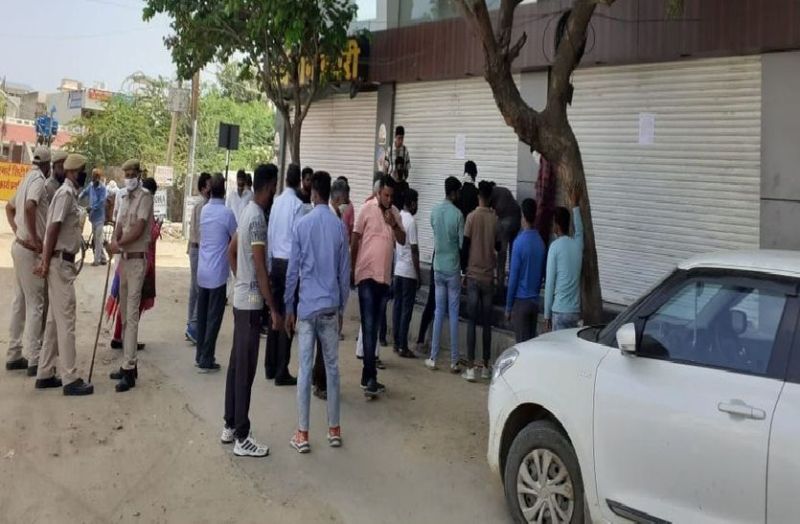 अजमेर: सैटबैक में बना ली दुकानें, नगर निगम ने की सीज