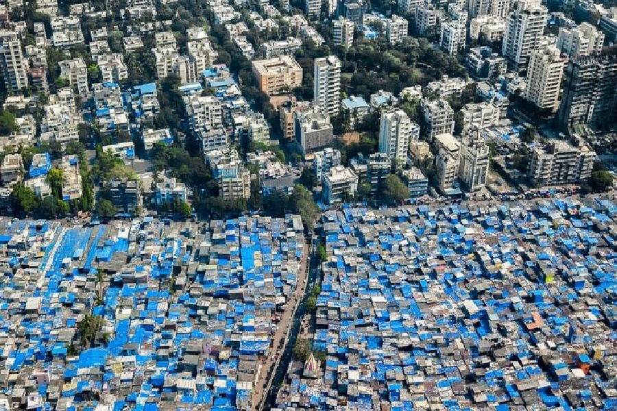 देश में आर्थिक असमानता कम करने के लिए क्या करना चाहिए?