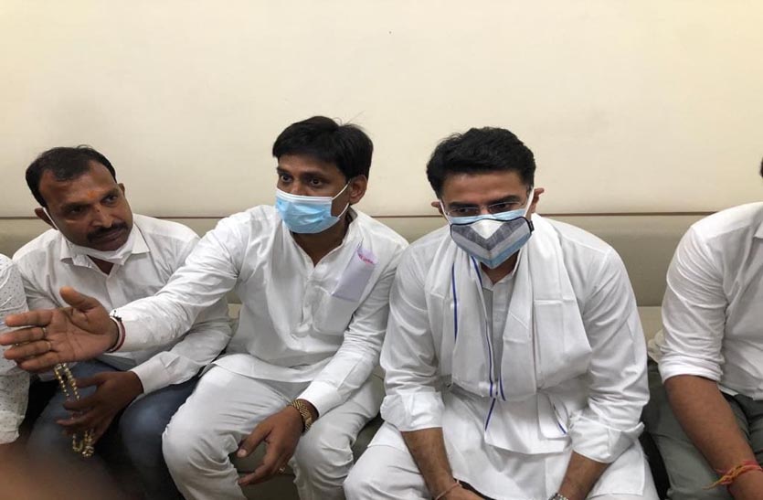 सचिन पायलट को बताई व्यापारियों ने समस्याएं