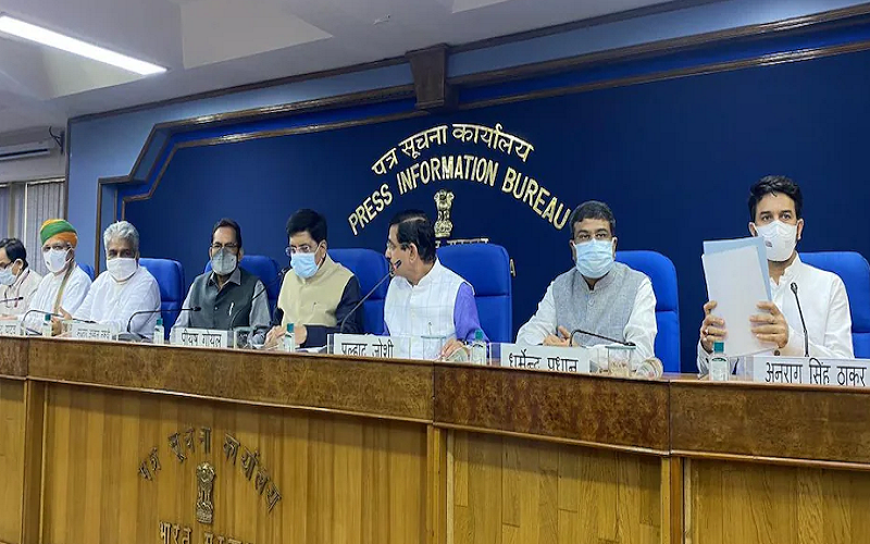 union minister press conference
