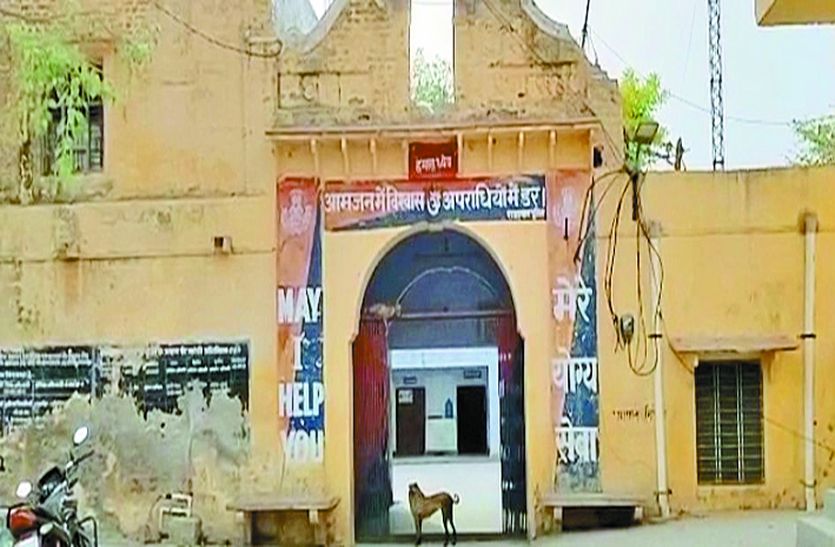 फिर डोली राजाखेड़ा में साहब की कुर्सी