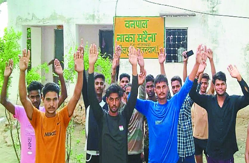 सरकार को ही ठेंगा दिखाते सरकार के ही कर्मचारी