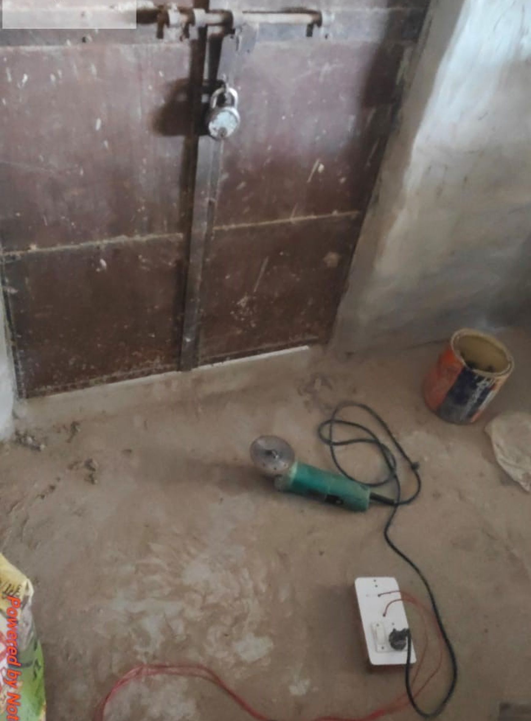 चोरी का किया असफल प्रयास, पुलिस की पकड़ से दूर है अज्ञात चोर