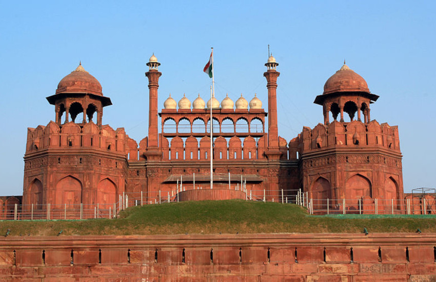 red_fort_delhi_traffic_on_independence_day_2021.jpg