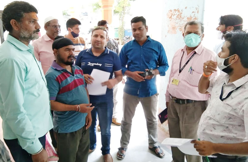 निरीक्षण दल ने कार्य असंतोषजनक पाए जाने पर नाराजगी जाहिर की