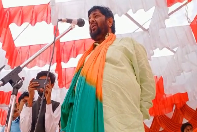 जन आशीर्वाद यात्रा के दौरान केंद्रीय मंत्री कौशल किशोर ने सपा पर साधा निशाना, कहा- अखिलेश सरकार को केवल मुर्दों की थी चिंता