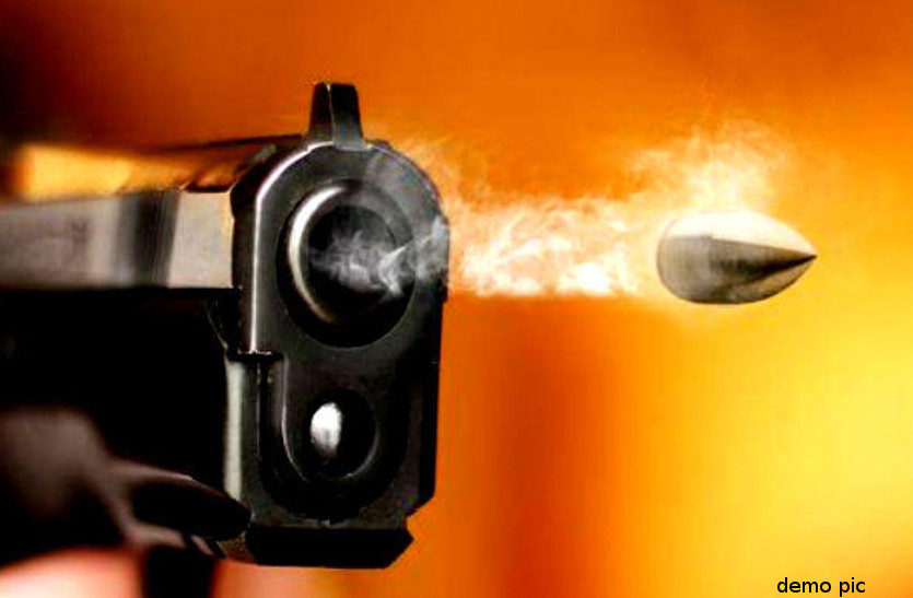 shot two shopkeepers in bharatpur