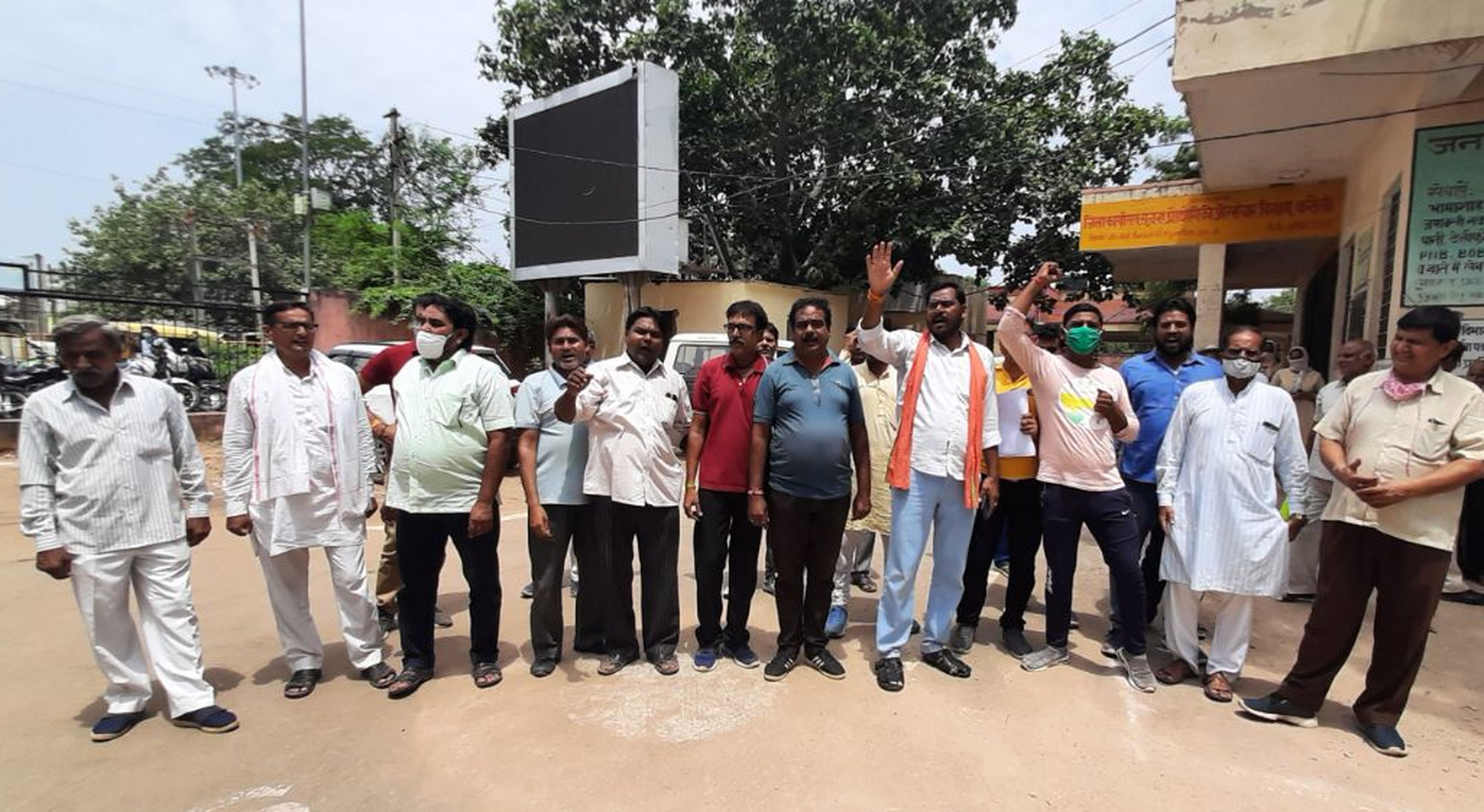 करौली में स्मार्ट मीटर को लेकर विरोध के उभरे स्वर