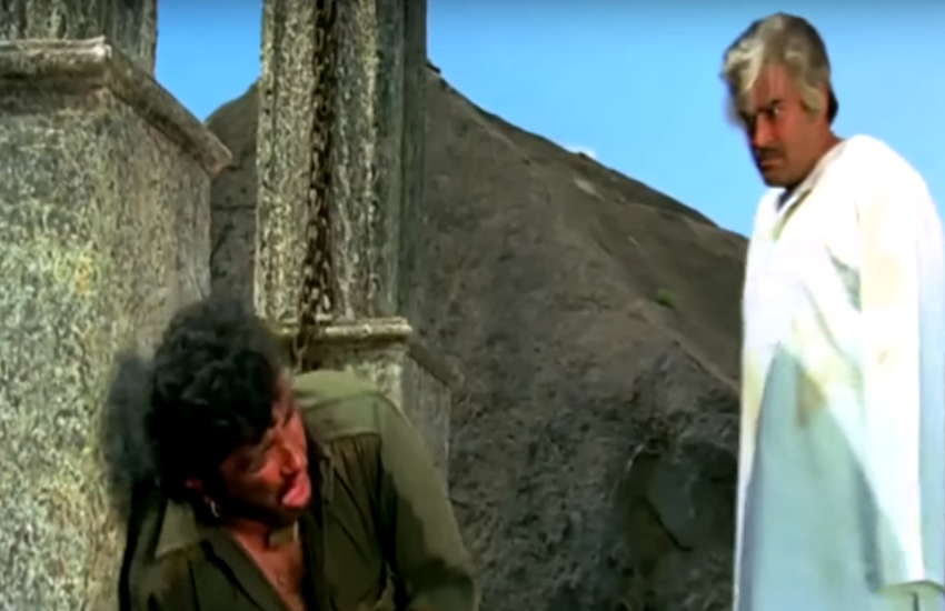 climax_scene_changed_sholay.png