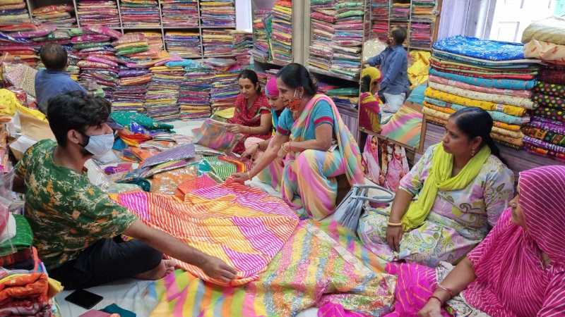 लहरिया का जबरदस्त क्रेज, होता है 100 करोड़ का कारोबार