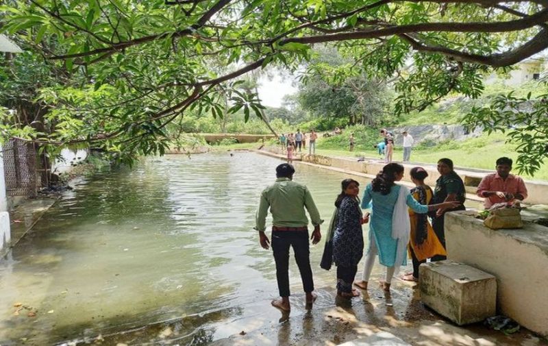 कुण्ड के पानी में बुलबुले उठने से नाम हुआ भभुका महादेव