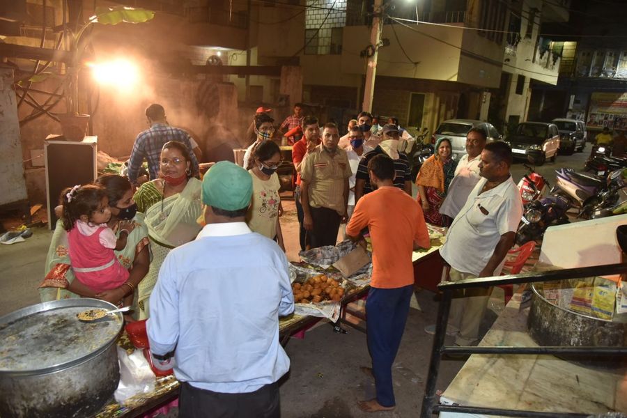 तीज की पूर्व संध्या पर रही धमोळी की धूम