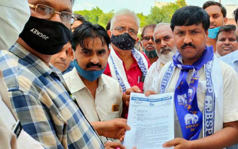 बाढ़ से बेघरों को सरकारी जमीन के पट्टे मिलें