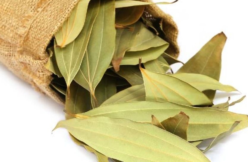 Bay leaf tea