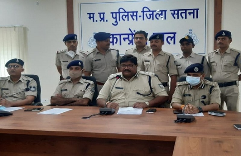 आईजी जोन रीवा संग सतना पुलिस