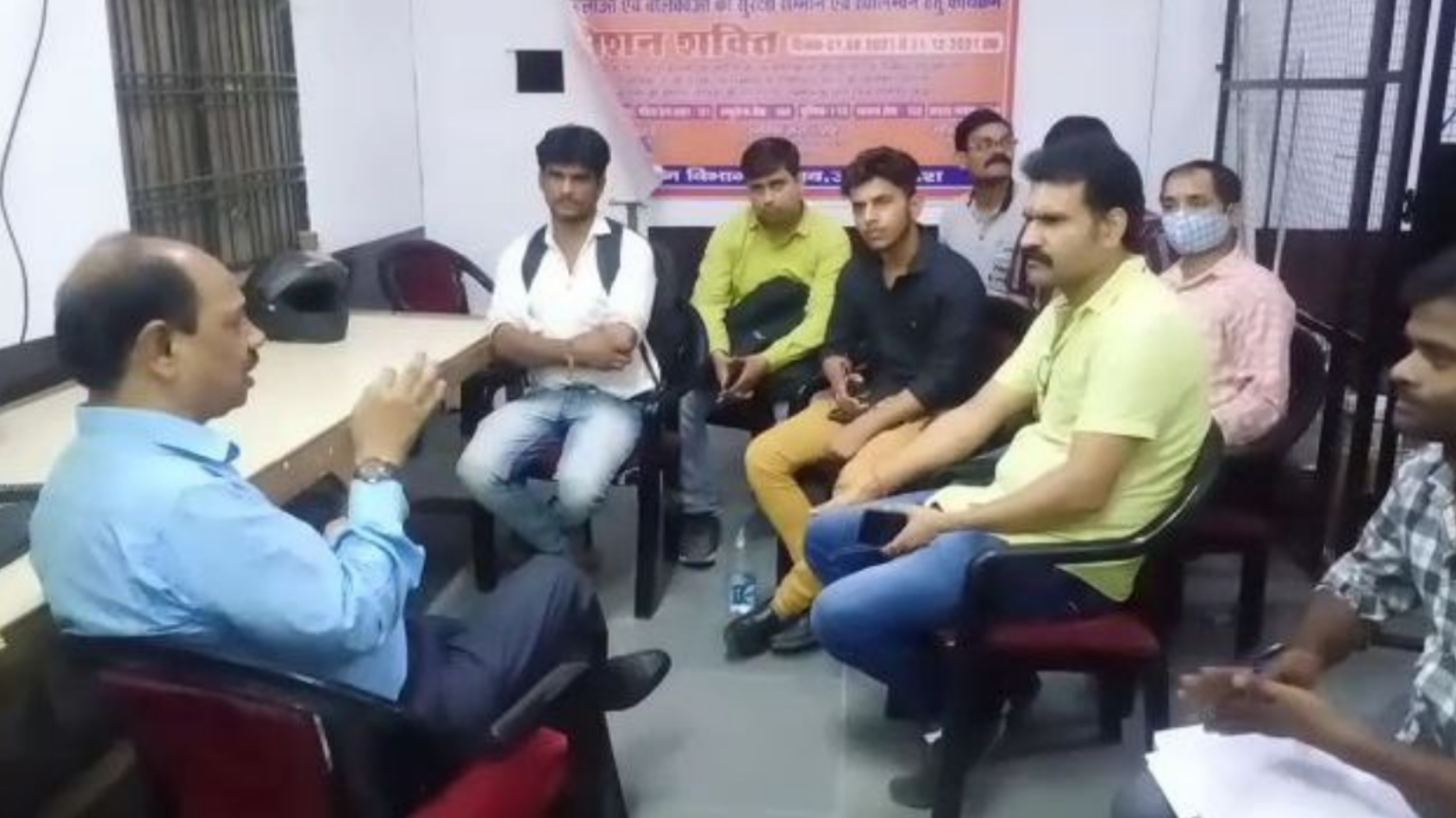 परिवहन विभाग की नई व्यवस्था - डीलर के पास ही होगा नई गाड़ियों का रजिस्ट्रेशन