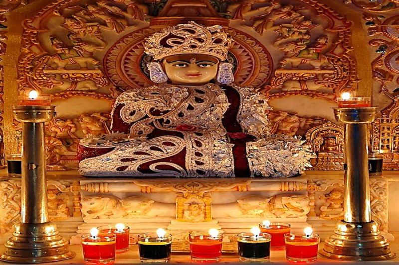 पर्युषण आराधना में आज महावीर जन्म प्रसंग