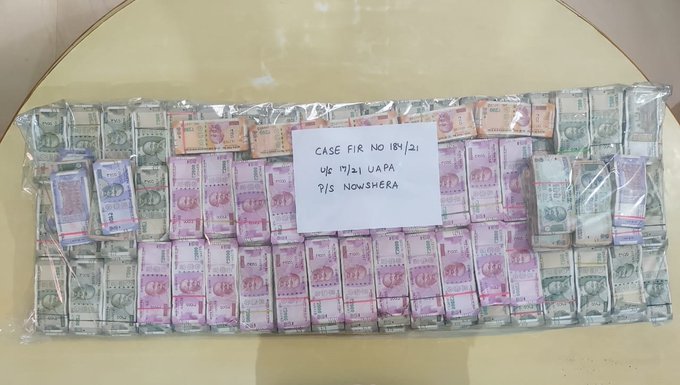 जम्मू-कश्मीर में 1.64 करोड़ रुपए बरामद