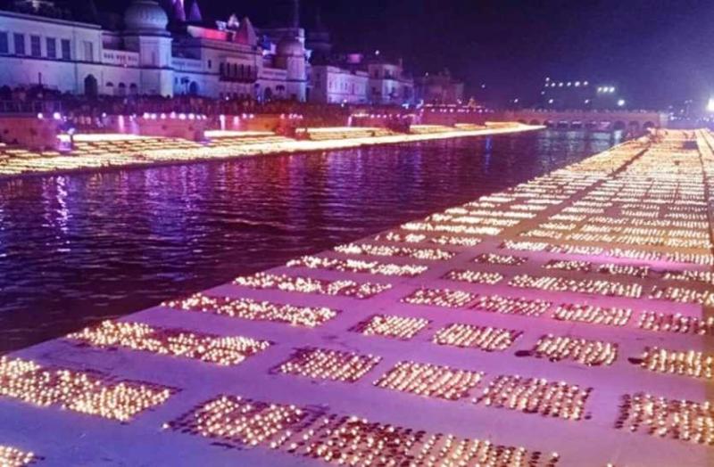 Deepotsav : अयोध्या के दीपोत्सव में जलाए जाएंगे गाय के गोबर से बने एक लाख दीप