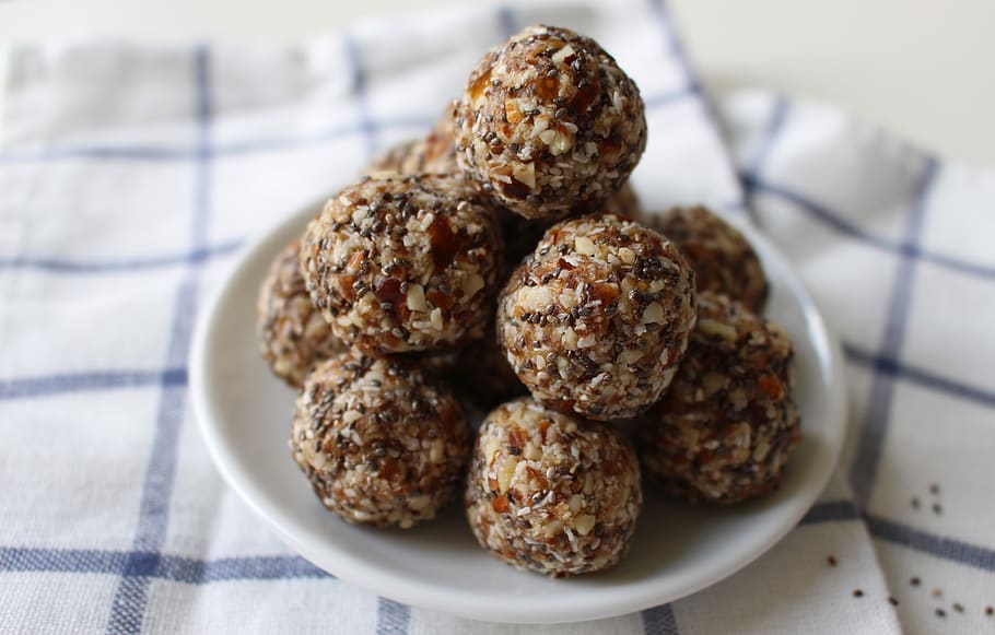 peotein_laddu.jpg